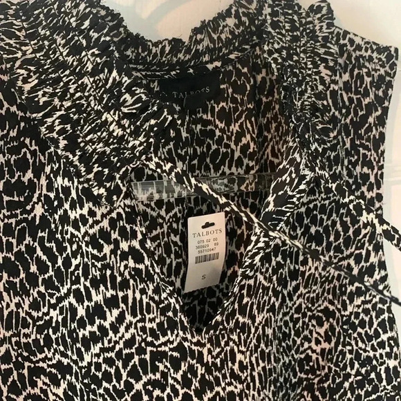 Talbots sleeveless blouse with tie front size small new with tags - Picture 4 of 8